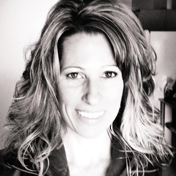 Meet your Posher, Christina - Picture 1 of 1